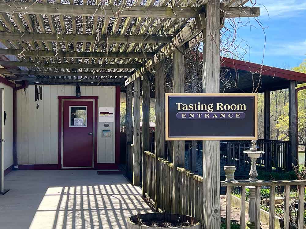 Butler Winery Tasting Room entrance