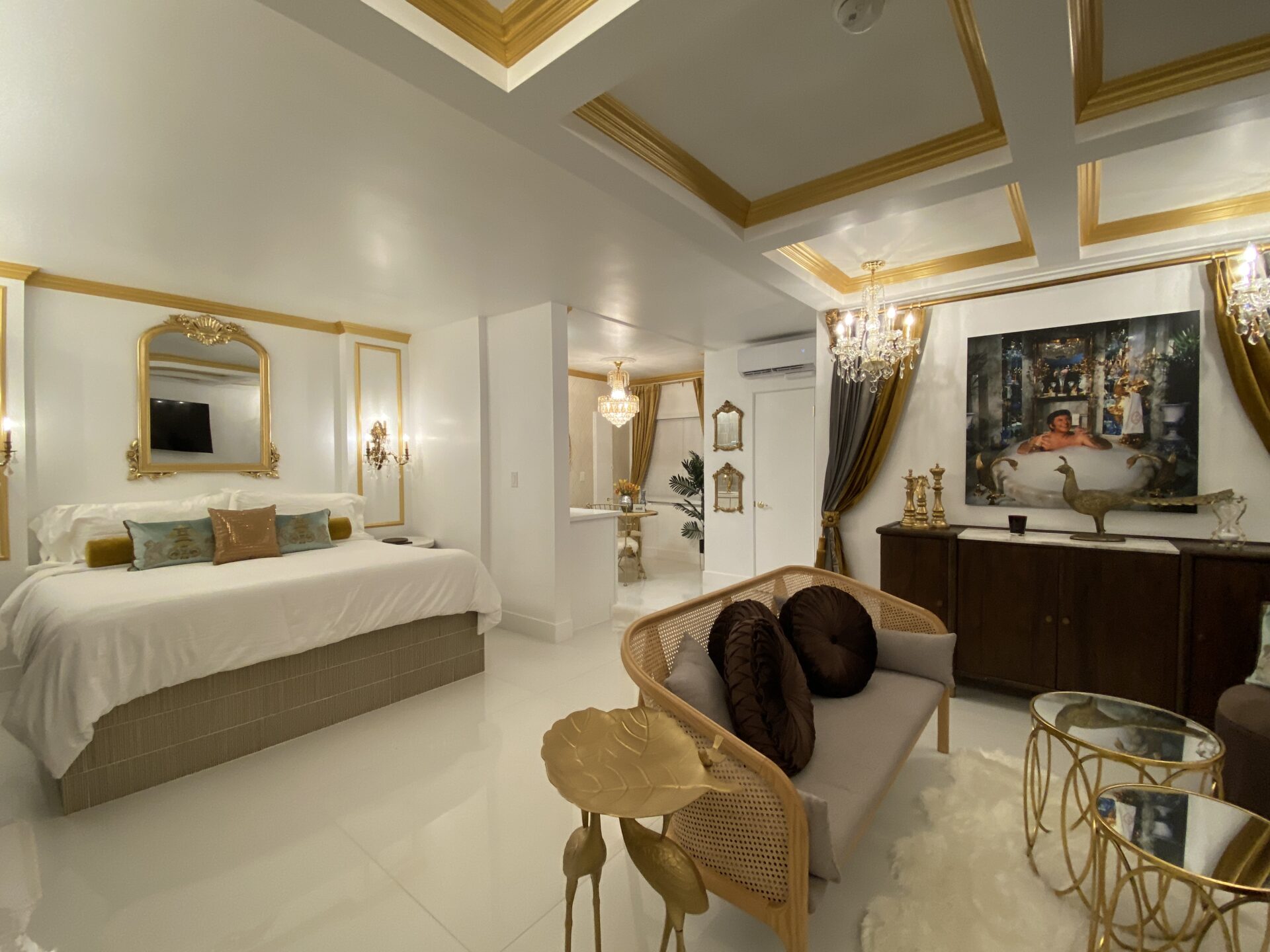The Candelabra Suite