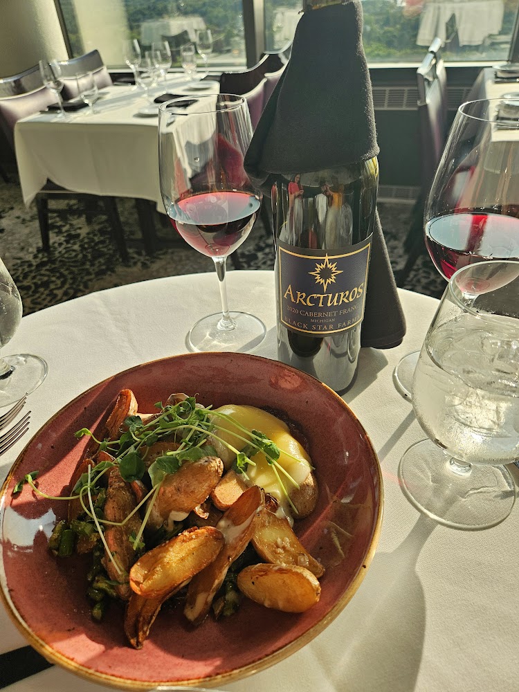 Traverse City, Michigan's Award-Winning Wineries - Food, Wine & Travel