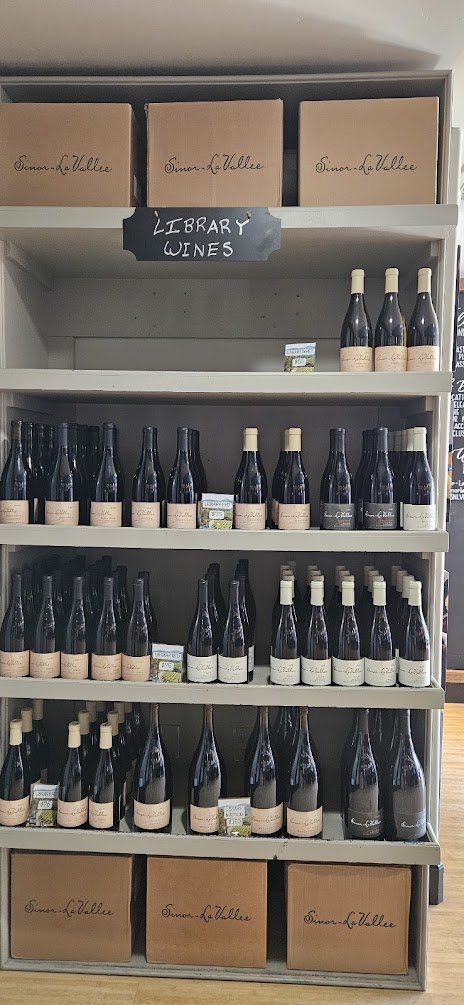 Library collection at Sinor-LaVallee