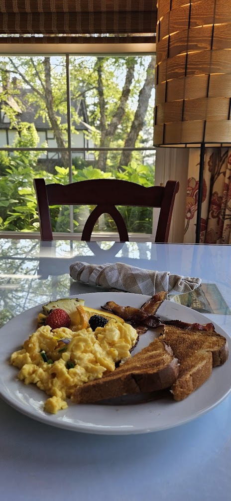 decadent breakfast at Bass