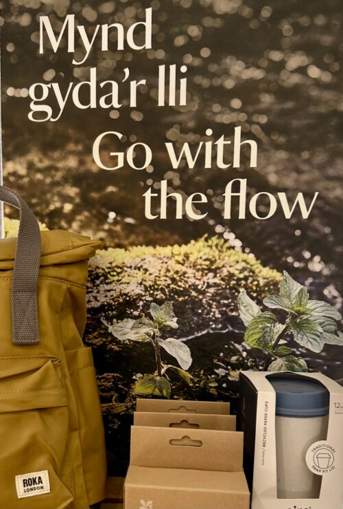 Welcome sign in Welsh and English