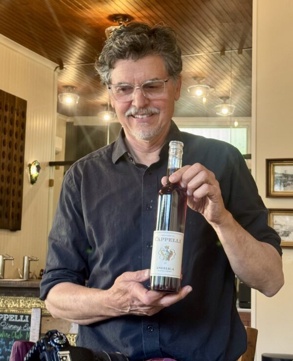Marco Cappelli serving his Angelica Wine