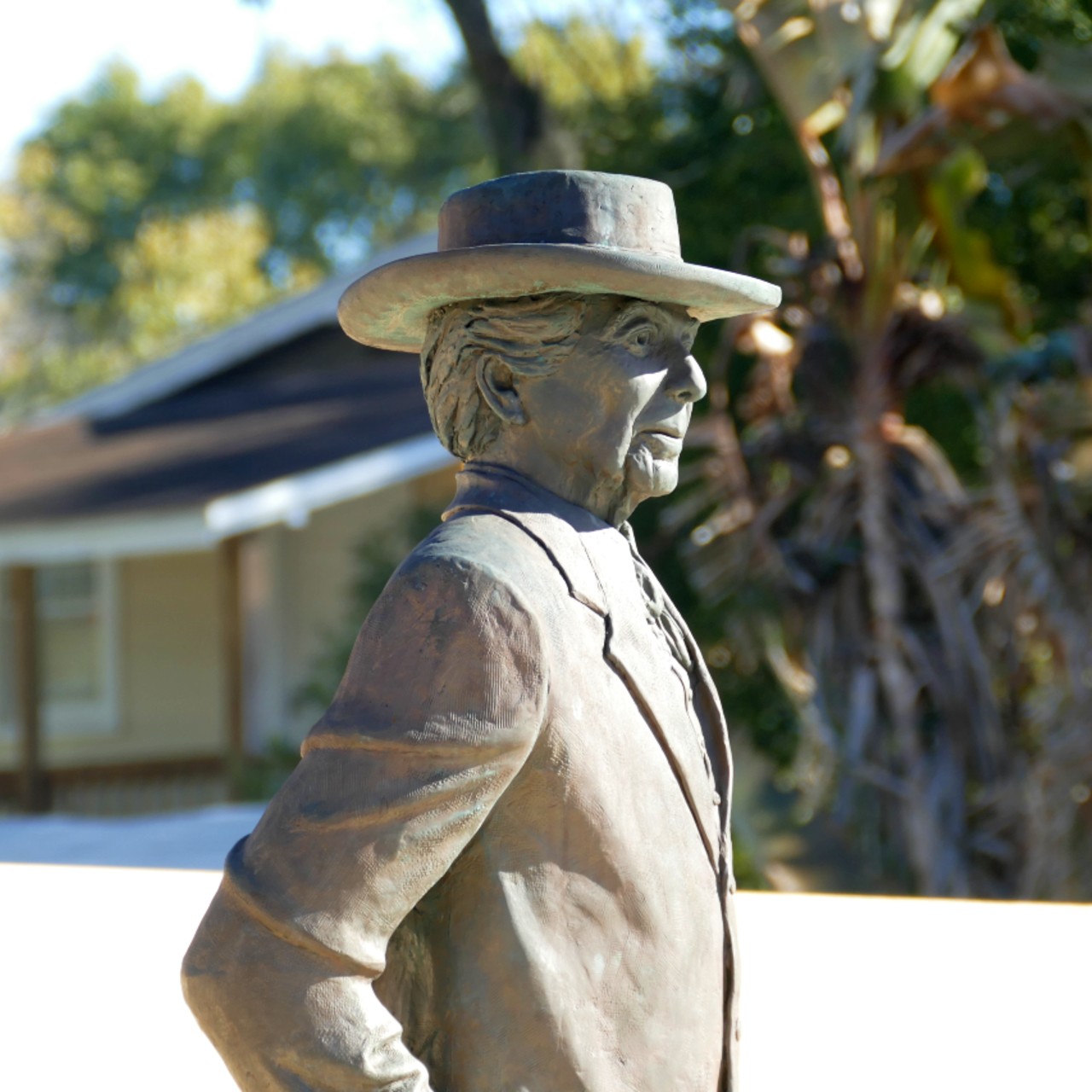 Statue of Frank Lloyd Wright on Florida Southern College Campus