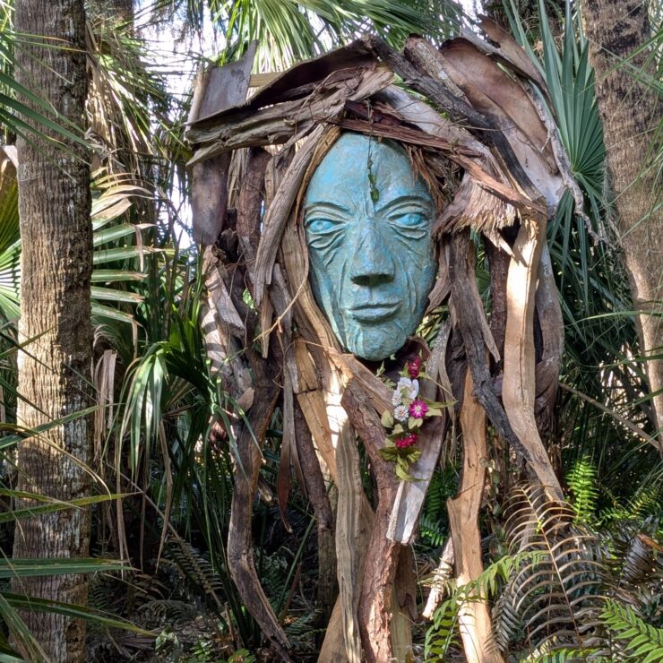 A sculpture along the Bok Gardens path