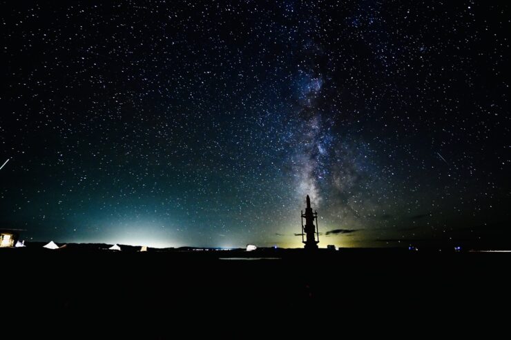 With little in the way of light pollution, Outpost X provides perfect night sky views. The Milky Way helps add to the property's cosmic feel. © Julia Bayly