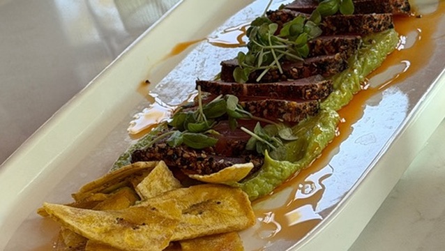 Seared Tuna with Avocado and Mango Emulsion