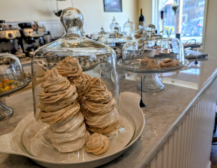 Satisfy your sweet tooth at Oliver's Artisian Kitchen in Winthrop.© Susie Wall