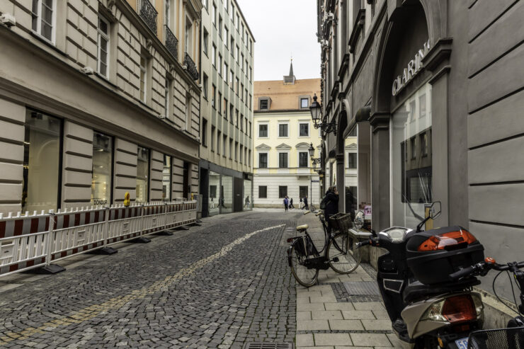 Viscardigasse (Dodger’s Alley) in Munich