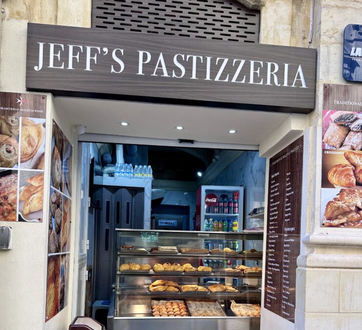 Valletta is home to several Jeff's Pastizzeria stands for the famous Pastizzi pastries