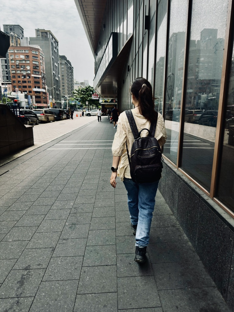 Our guide Jennifer speed walking in Taipei