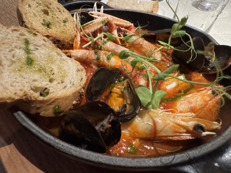 Seafood dish 