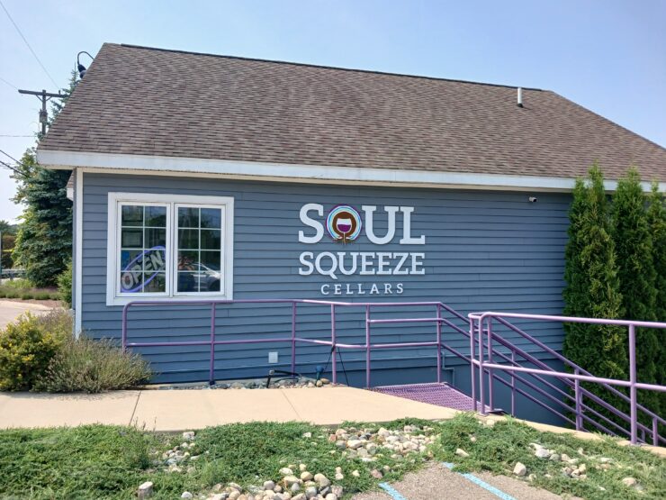 Exterior of Soul Squeeze Cellars
