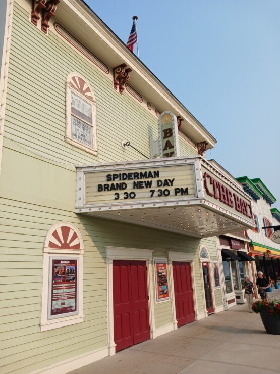 Exterior of 1950s-style The Bay movie theater in Suttons Bay