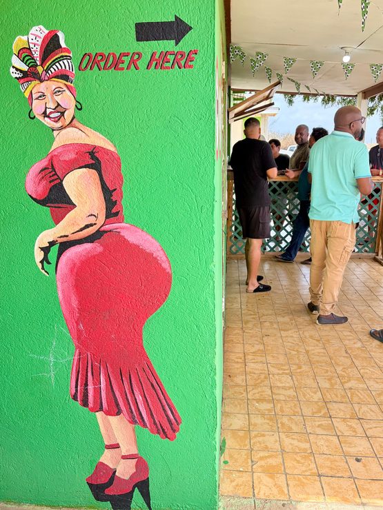Sign for ordering at Maiky Snack